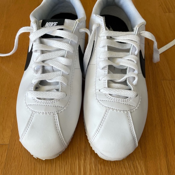 Custom Nike Cortez for women - Picture 4 of 8